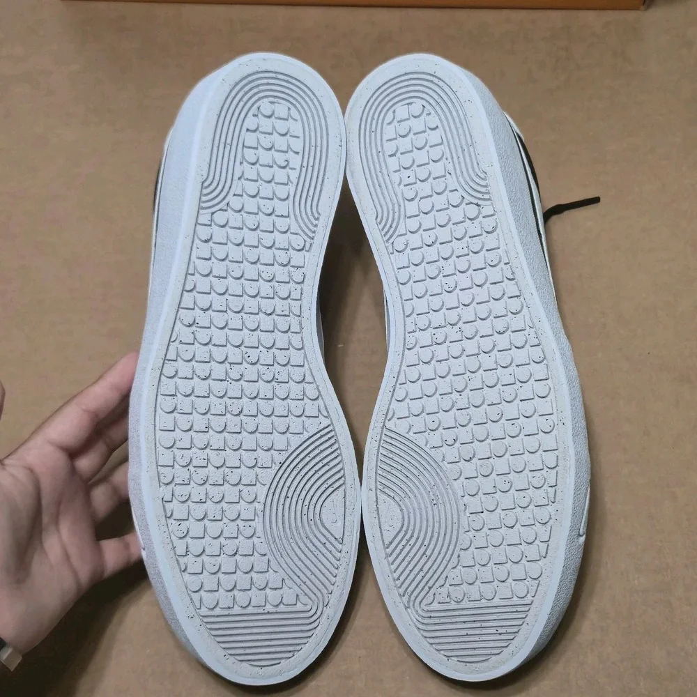 Nike Court Shot Black White Low Sneakers Men's Size 7.5 Women's 9 FQ8146-002